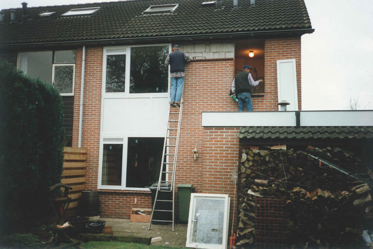 Het monteren en onderhouden van uw garagedeur door Ruiter Garagedeuren